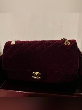 CHANEL Quilted Velvet Shoulder Bag in Deep Wine